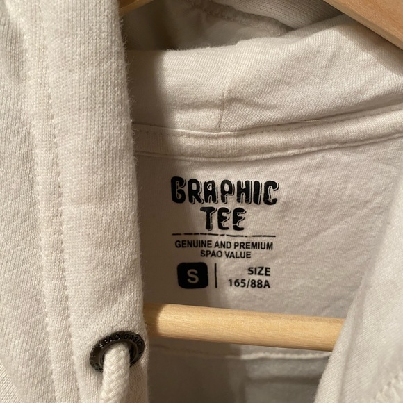 SPAO hoodie 
DM for more information - Picture 3 of 3